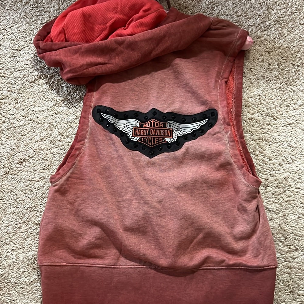 Women’s Harley Davidson sleeveless hoodie size M